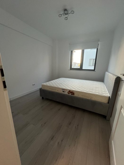 3 camere + garaj + boxă- Pepinierei 