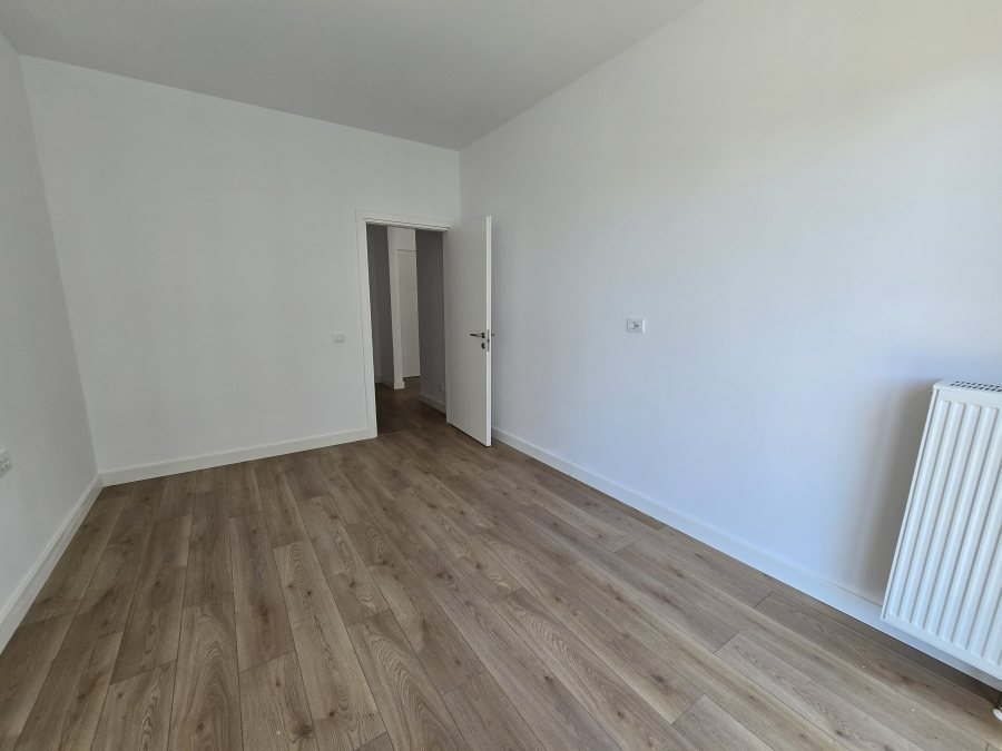 3 camere Silk District 