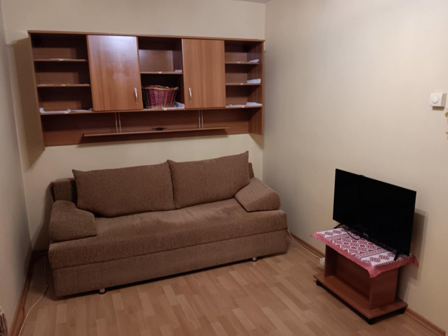 Alexandru Cel Bun Piata Voievozilor apartament 2 camere 47 mp cu CT