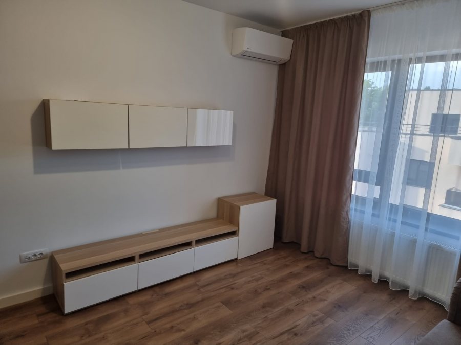 Complex rezidential, apartament 1 camera decomandat