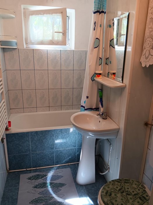 Dacia LIDL apartament 1 camera decomandat 35 mp cu CT