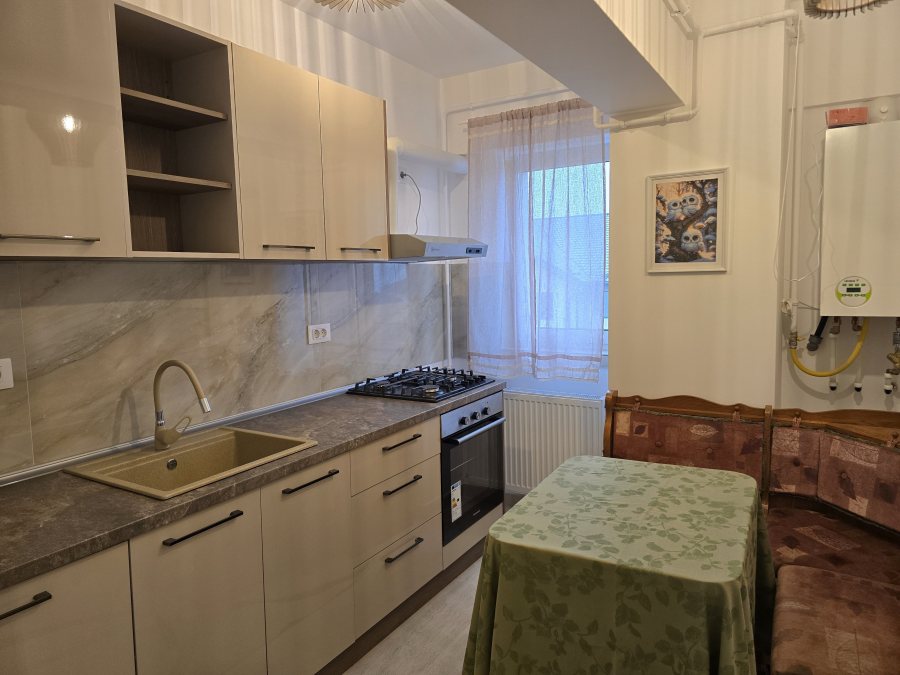 Apartament+parcare subterană Galata 