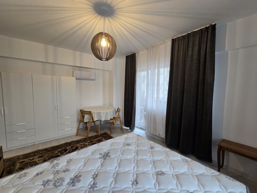 Apartament+parcare subterană Galata 