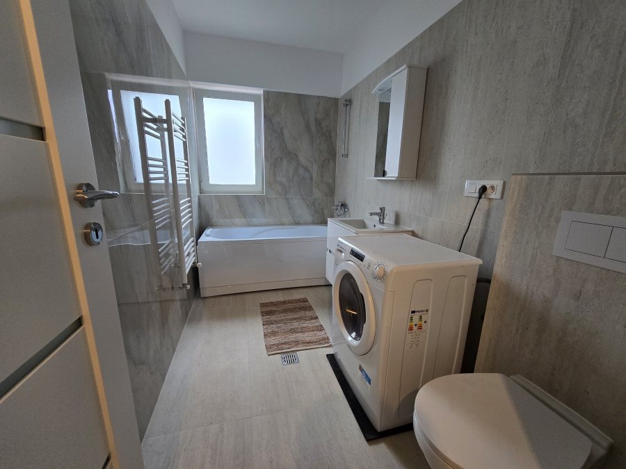 Apartament+parcare subterană Galata 