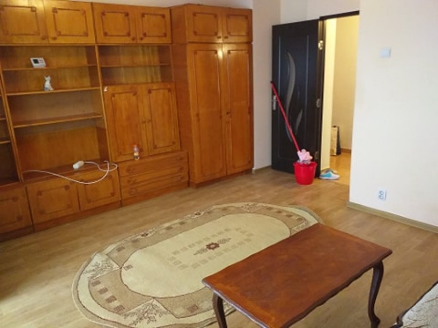 Nicolina Rond Vechi apartament 1 camera decomandat 45 mp cu CT