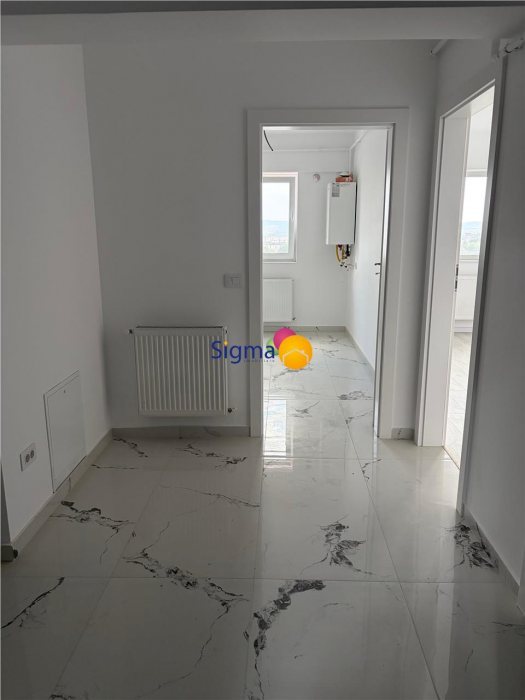 APARTAMENT 1 CAMERA D.76000 EURO 42 MP BL.NOU INTABULAT