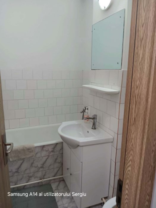 Alexandru Cel Bun Piata Voievozilor apartament 2 camere decomandat 56 mp cu CT
