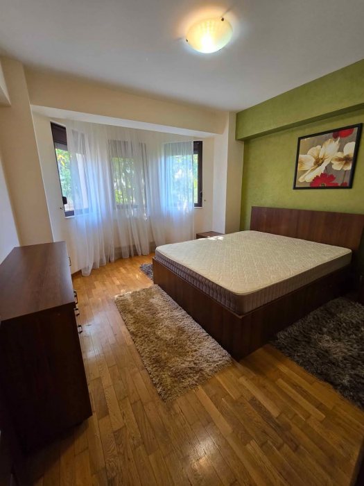 2 camere decomandat Bucium