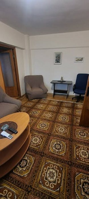 Apartament 2 camere de închiriat – Ultracentral, Bloc TAROM