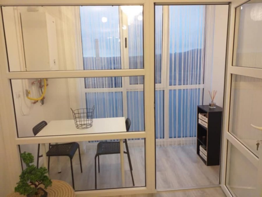 Capat Cuc Cartierul Visoianu apartament 2 camere 45 mp cu CT bloc nou
