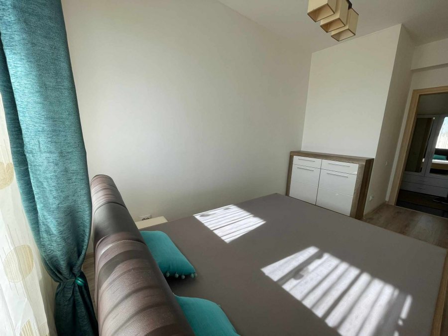 Capat Cug Cartierul Visoianu apartament 2 camere 52 mp cu CT bloc nou
