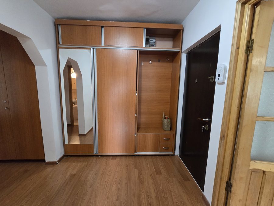 2 camere decomandat Galata 
