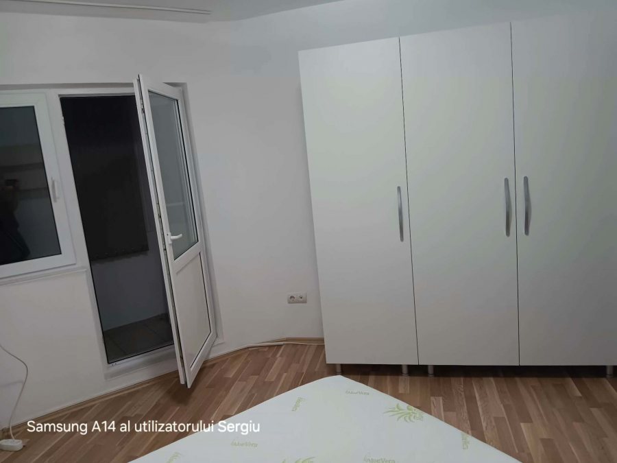 Nicolina Scoala Alecu Russo apartament 2 camere decomandat 56 mp cu CT