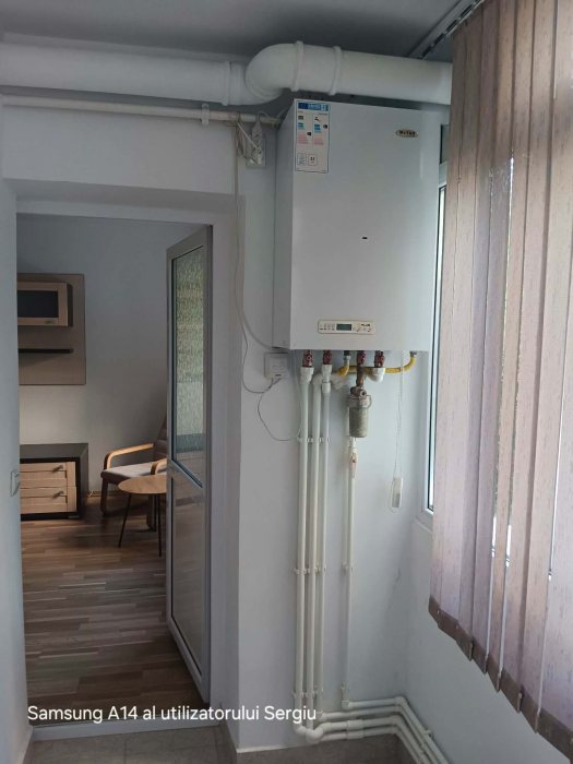 Nicolina Scoala Alecu Russo apartament 2 camere decomandat 56 mp cu CT