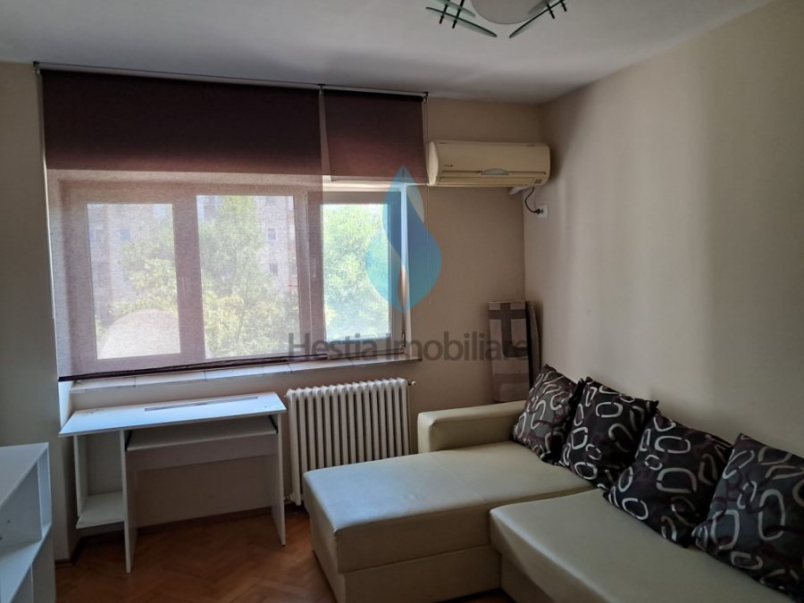 Apartament cu doua camere, Podul de Fier-Tg.Cucu.