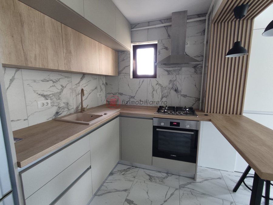 Podu Roș, apartament superb de 2 camere de închiriat 