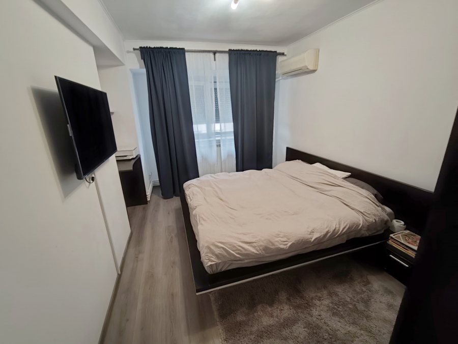 2 camere decomandat - bloc 2002