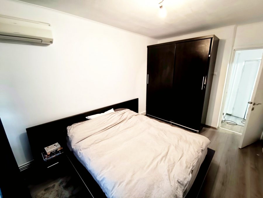 2 camere decomandat - bloc 2002