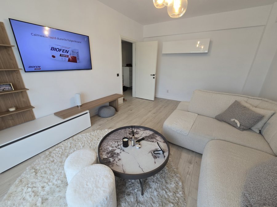 2 camere decomandat Sivco Galata