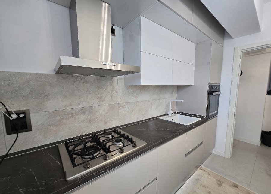 2 camere decomandat Sivco Galata
