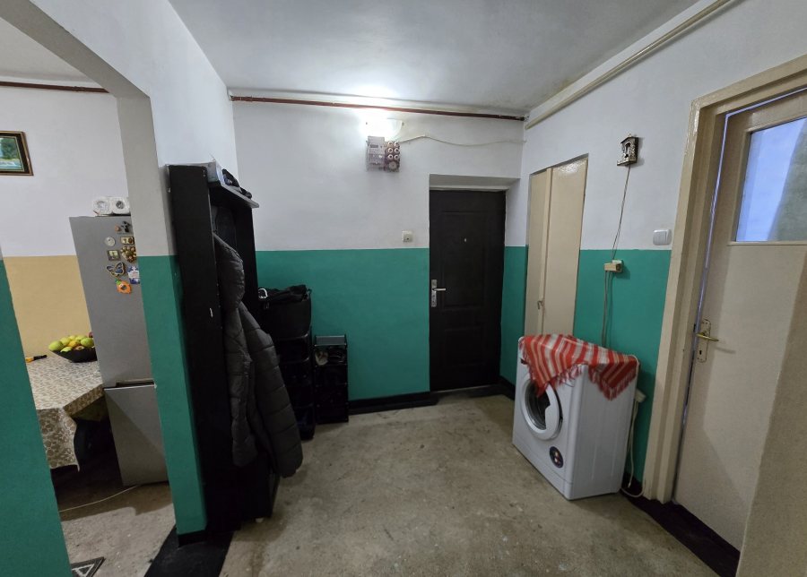 2 camere decomandat Miroslava 54000 euro 