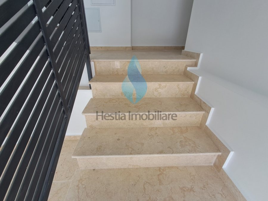 Apartament cu doua camere decomandat, Pacurari.
