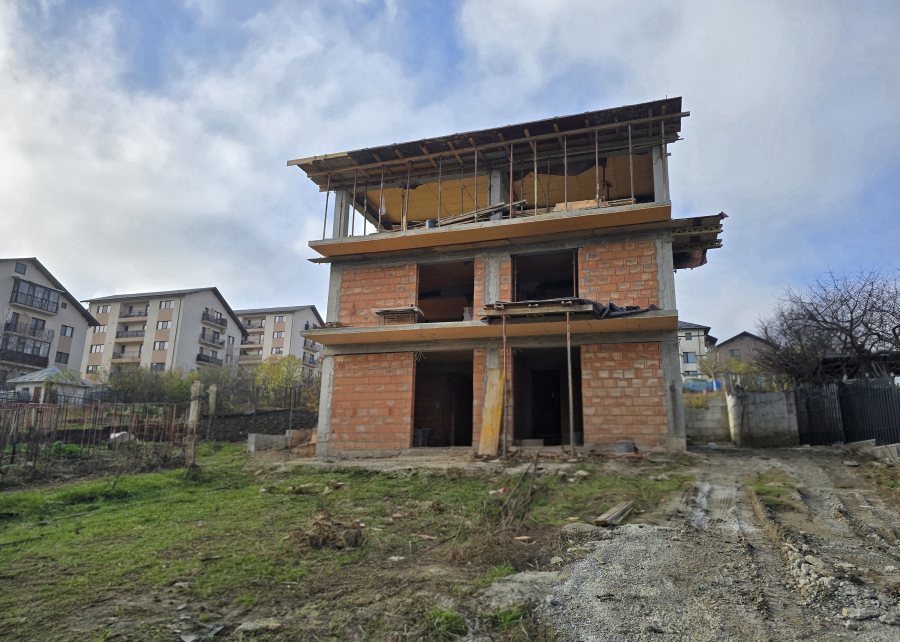 Apartamente 2 camere Rediu
