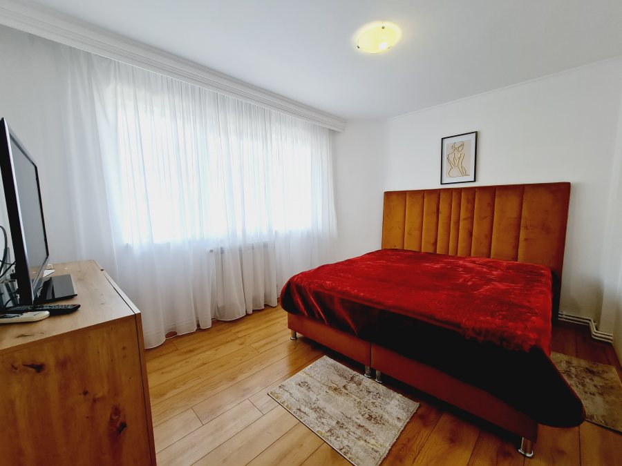 Apartament Premium 3 Camere Decomandate 108 MP – Piața Unirii