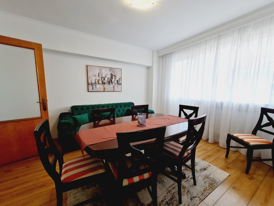 Apartament Premium 3 Camere Decomandate 108 MP – Piața Unirii