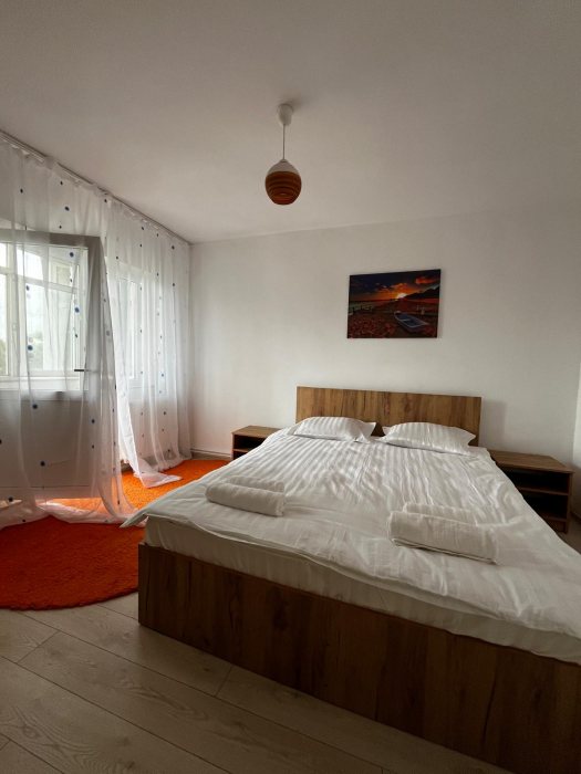 Apartament de inchiriat, 3 camere, decomandat, 80 mp, CUG