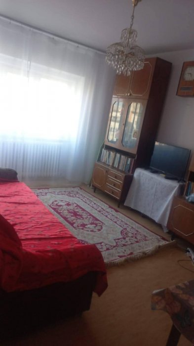 Pacurari OMV apartament 3 camere decomandat 70 mp cu CT