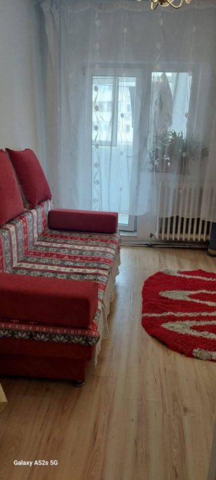 Pacurari OMV apartament 3 camere decomandat 70 mp cu CT