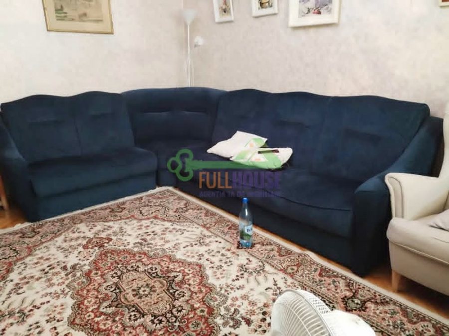 Podu Ros Palas apartament 3 camere decomandat 70 mp cu CT