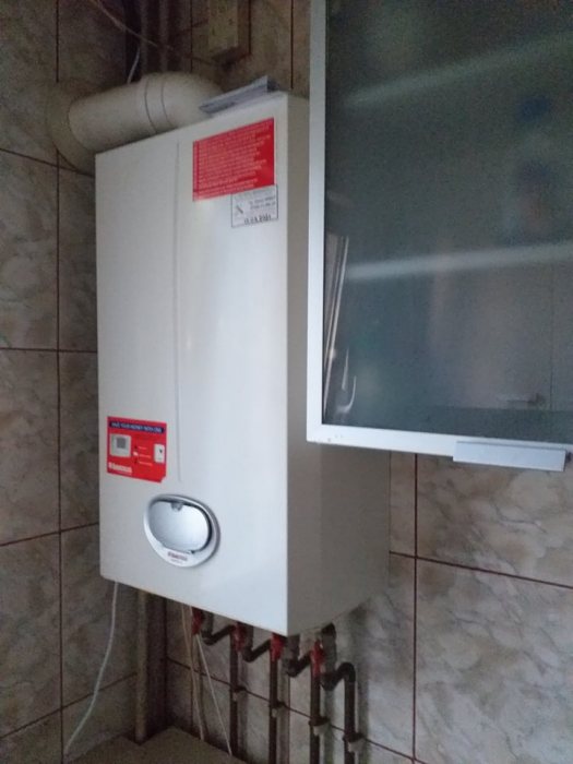 Alexandru Cel Bun Parcul Voievozilor apartament 3 camere 52 mp cu CT