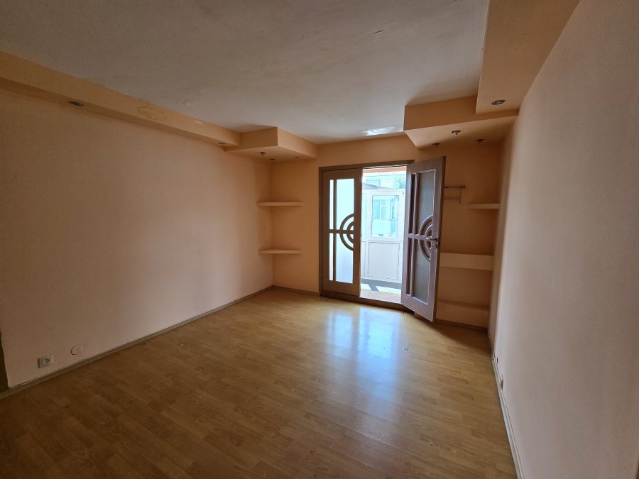 3 camere Dacia 79900 euro 