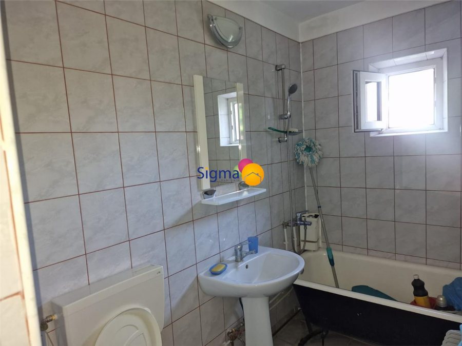 Apartament 3 Camere Deosebit în Nicolina II 