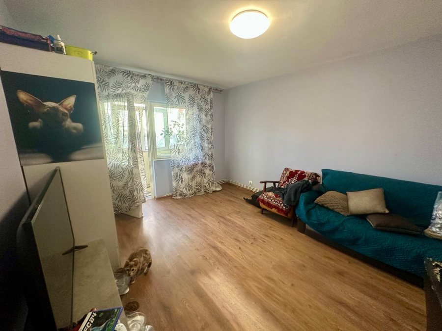 4 camere decomandat Galata 