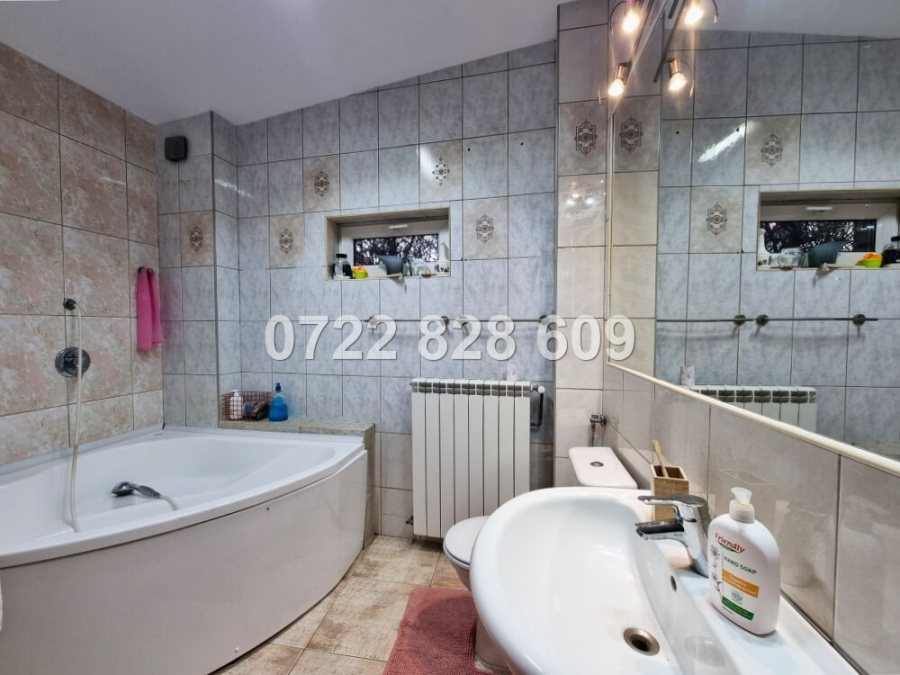 Calarasi – Hala Traian – Vila interbelica P+M | Prima inchiriere