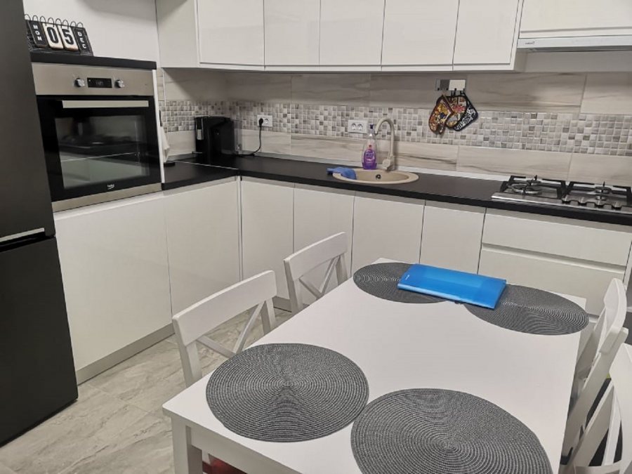 Vila Parter+1 etaj+M, 250 m2 teren in zona C.U.G - Iasi