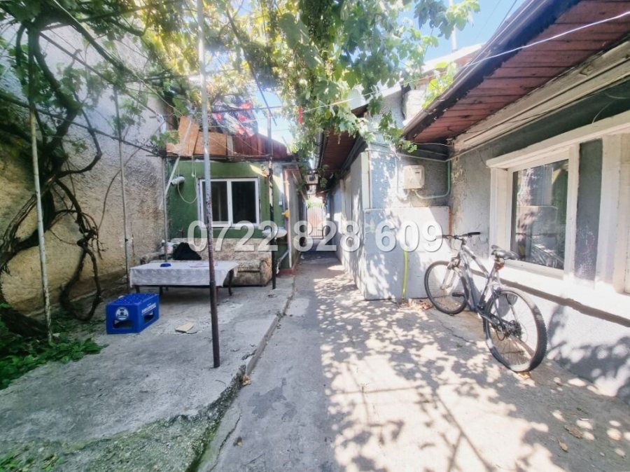 Casa singur curte, 2 corpuri, teren 188 mp - Sos Bucuresti - Magurele – Str. Caracal