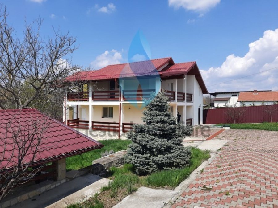 Vila individuala cu 1670mp teren, Barnova-Iasi.