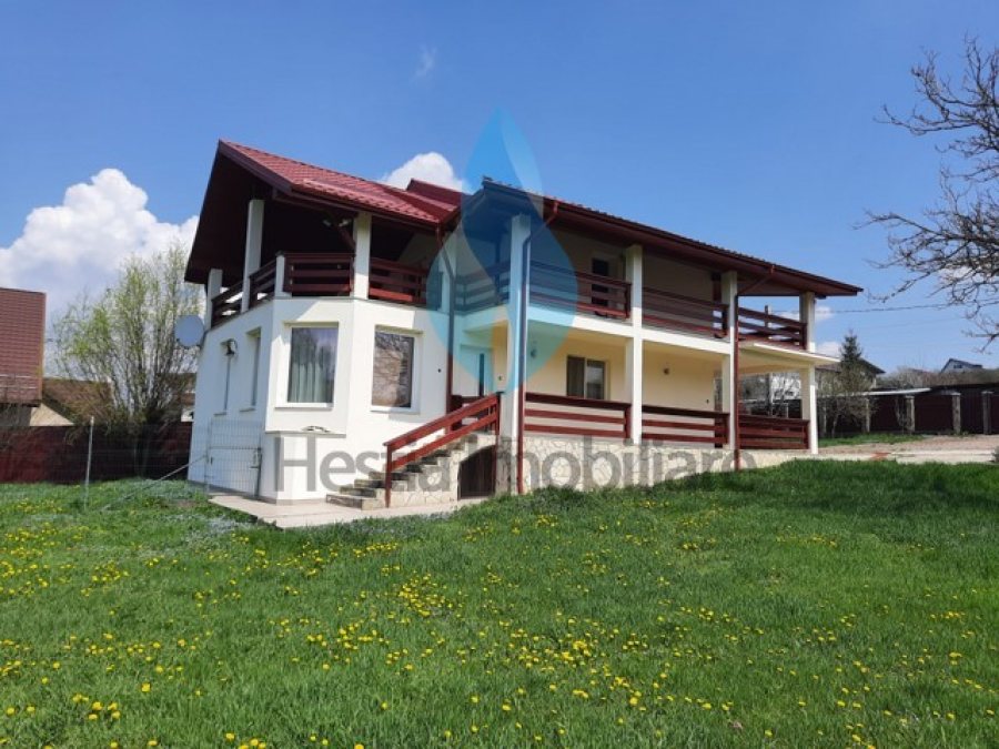 Vila individuala cu 1670mp teren, Barnova-Iasi.