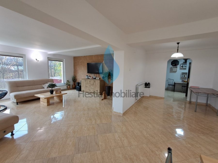 Vila individuala cu 1670mp teren, Barnova-Iasi.