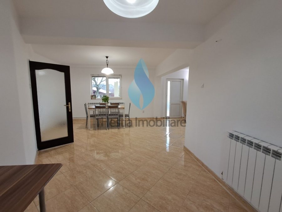 Vila individuala cu 1670mp teren, Barnova-Iasi.