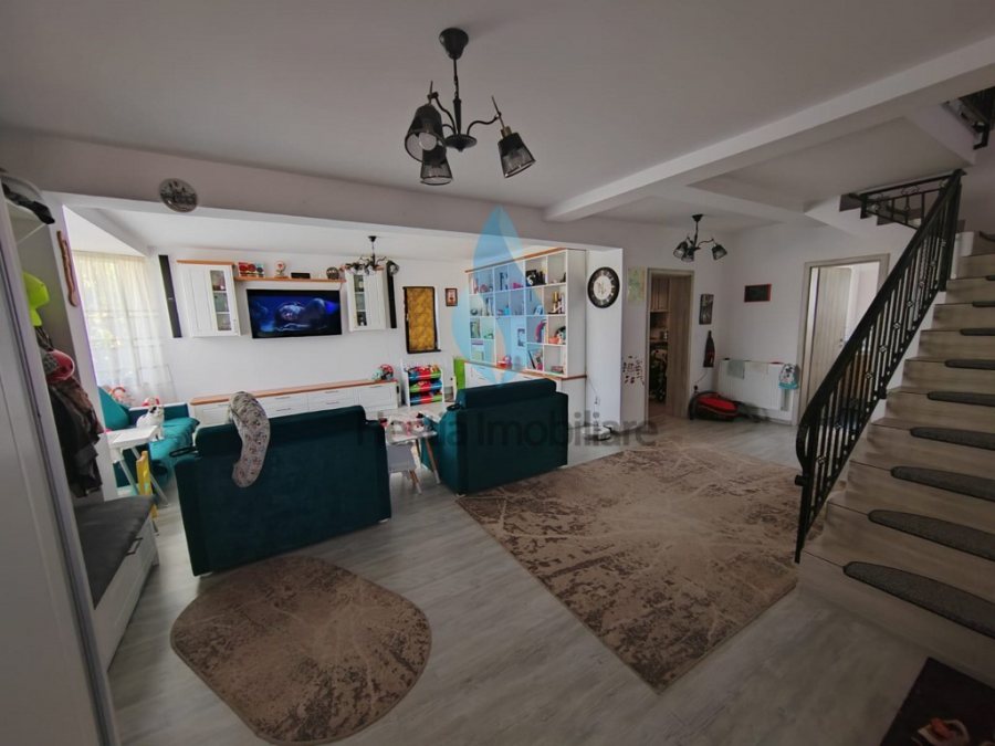 Vila P+E cu patru camere, Barnova-Iasi.