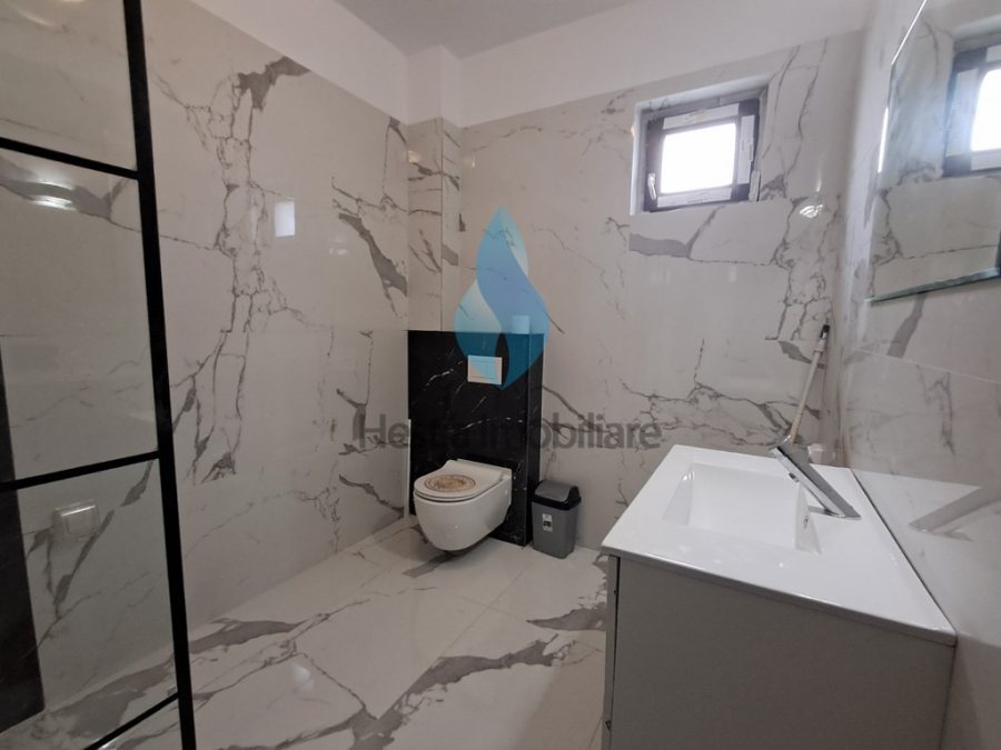 Vila individuala, eleganta, P+M, Bucium-Lidl(spate).