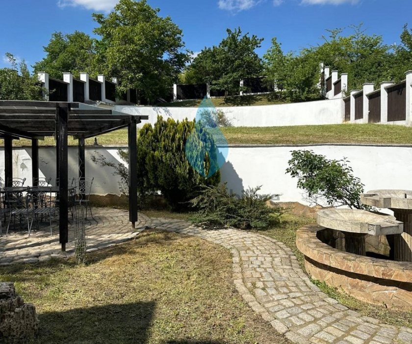 Vila eleganta cu 1000mp teren, Bucium-Iasi.