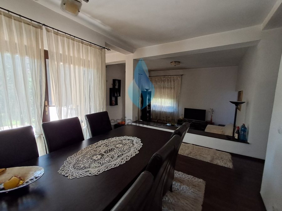 Vila individuala,D+P+M, Bucium-Lidl(spate).