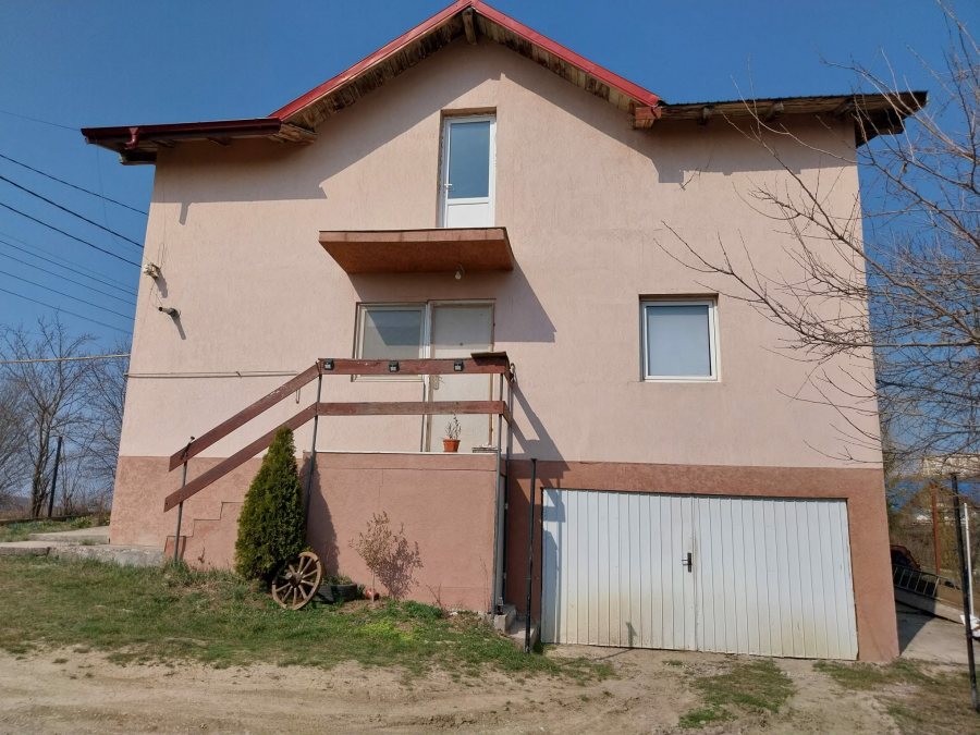 Casa individuala 180 mp locuibili zona Viticultori