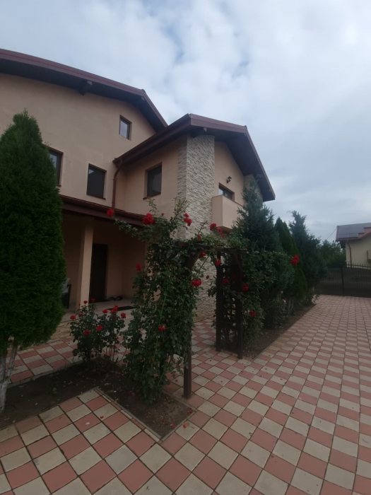 VILA DEOSEBITA  P+E+POD 